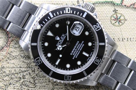 2001 rolex submariner